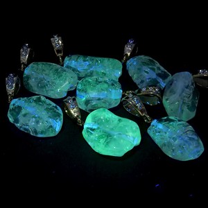 Gemstone Pendant Natural Stone Top Stainless Steel Pendant Made in Japan