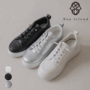 Low-top Sneakers