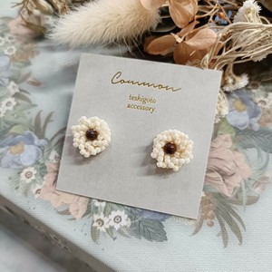 Pierced Earrings Gold Post Made in Japan