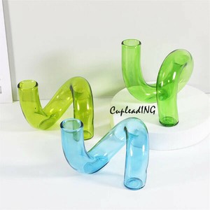 ◆◆大人気◆◆早い者勝ち 花瓶 カラー リビング 花瓶 フラワーベース 異形花瓶 不規則 生け花燭台 家庭