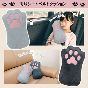 2024秋新商品　肉球シートベルトクッション【カー用品、ドライブ、ねこグッズ】