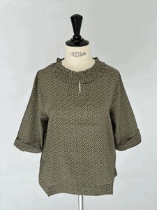 Button Shirt/Blouse Ruffle Neck