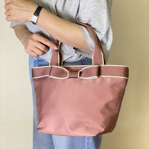 【2025再入荷】リボン と テープ 使いがポイントの 手提げバッグ 【モーブII】レディスバッグ  トレンド