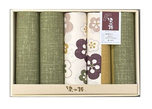 豊泉産業　ギフト箱入　染の譜座布団カバー5枚セット(花小紋)　グリーン