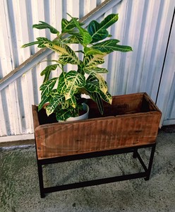 WOODEN PLANTER　ウッデンプランター