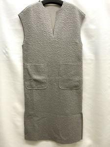 洋装/连衣裙 V领 锁眼领 洋装/连衣裙