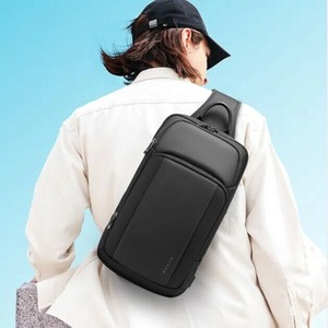 斜めがけバッグ　  メンズ ファッション   BQ6036