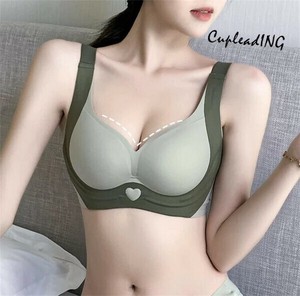 【2024新作】INSスタイル 下着 カップ胸を固定 美背下着 トレンド 副乳を入れる 調整型下着 セットアップ