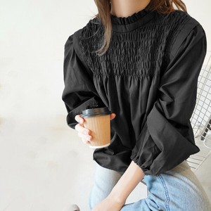Instagramで大人気！ ぽわん袖
