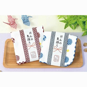 お正月用品　「ほんの気持ち」丸小紋ガーゼハンカチ　ノベルティ　プレミアム　粗品