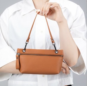 ショルダーバッグ   レディース ファッション   BQ6142