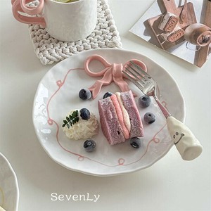 変わったデザイン レリーフデザートプレート ケーキ皿 白「2024新作」