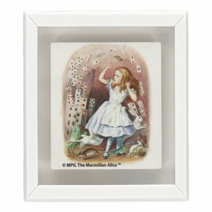 Magnet/Pin Alice