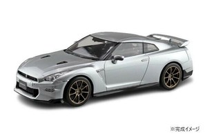 青島文化教材社 ニッサン R35 NISSAN GT-R 2024(アルティメイトメタルシルバー)