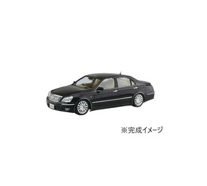 青島文化教材社 1/24 トヨタ UZS186 クラウンマジェスタ '06