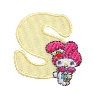 MKM11サンリオ「マイメロディ」イニシャルワッペン(S)