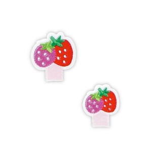 25006 パイオニア 名札付けアップリケ(いちご)大小各1個付き