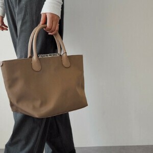 シリコンタグトートバッグ-M- 大容量　ハンドバッグ　ブラック　ベージュ Mサイズ