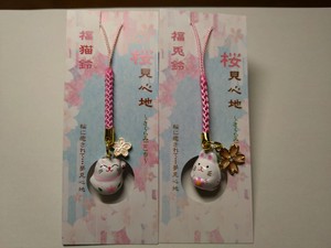 UK*NEW　桜添え猫鈴　桜添え兎鈴　根付ストラップ　桜見心地