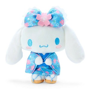 サンリオ　キャラクターズ シナモロール　桜着物　ぬいぐるみ　S　（ブルー）