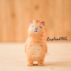 【定番商品】早い者勝ち 木製工芸品 自動車置物 子猫置物 誕生日プレゼント 手彫り 癒し系装飾品 橘猫置物