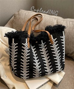 ≪予約商品≫韓国ファッション キャンバスバッグ トートバッグ 通勤バッグ 大容量 フリンジ ニットバッグ