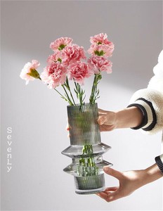 人気上昇 リビングの置物 花瓶 ガラス「2024新作」