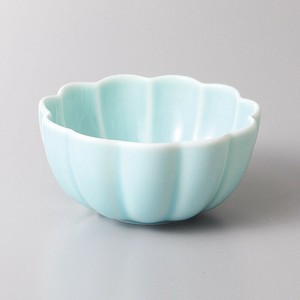 [美濃焼 食器] 青磁菊型豆鉢 [minoware TOKI 陶器]