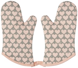 Trivet/Oven Mitt Heart Design Colorful Set of 2 Made in India