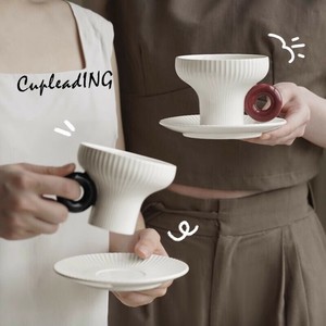 ＜SALE＞早い者勝ち レトロ 北欧スタイル マグカップ コーヒーカップソーサー カップセット 大人気