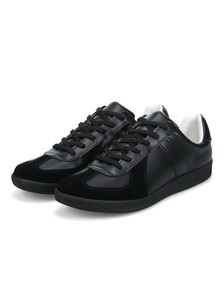 Low-top Sneakers