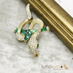 Brooch Chinese Zodiac Ladies fashion Sparkle Presents Brooch