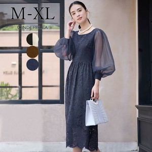 【M-XL】腰回りがふんわりとした、優しい印象の総レースのワンピース。