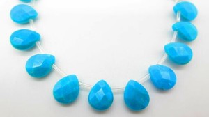 ☆天然☆【本トルコ】☆【スタビライズドターコイズ】☆連☆パーツ☆平ツユカット9×11×4-5mm☆20粒