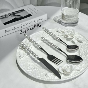 ＜人気商品＞INSスタイル 贅沢 真珠 ステーキナイフ 食器 ナイフフォークスプーン 4点セット デザート
