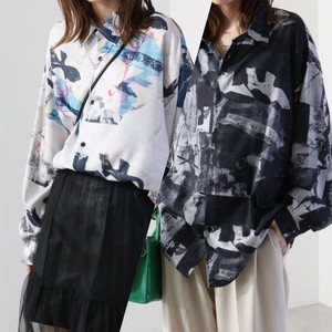 アブストラクト総柄長袖シャツ
