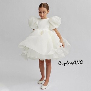 シーズン商品 激安セール 誕生日服 蓬蓬蓬スカート パフスリーブ 秋 子供ワンピース 女児ドレススカート