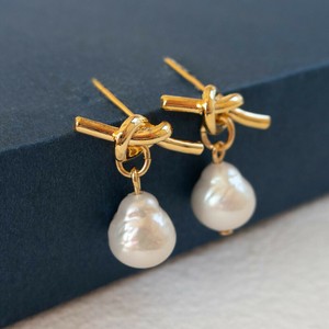 Pierced Earringss Pearl Ladies fashion Stainless Steel Jewelry Made in Japan