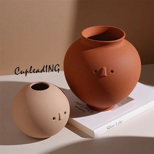 ≪予約商品≫激安セール 花瓶 装飾品 大人気 玄関飾り 陶磁器の花瓶 プレゼント 芸術の生け花器