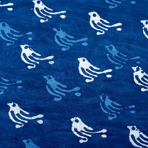 Fabrics Indigo Little Bird 1m