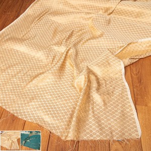 Fabrics Small Flower Pattern 1m