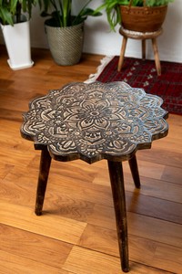 Table Brown Flower 52.5cm