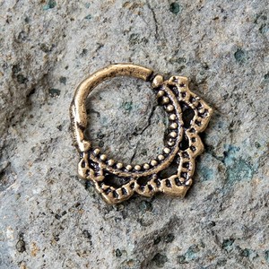 インドの伝統的アクセサリ ノーズリング