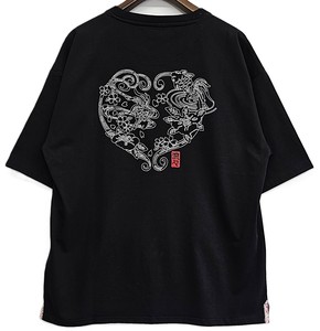 【インバウンド 和柄 お土産 外国人観光客向け Tシャツ】ハート型風刺繍Tシャツ