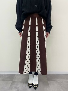 ドットニットスカート