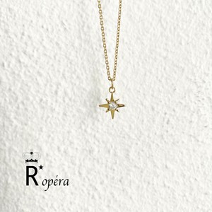 クリスタル スター プチネックレス　日本製　上品　誕生日