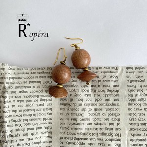 ヴィンテージ風 ウッドボール フックピアス　日本製　ハンドメイド　ステンレス　ニッケルフリー