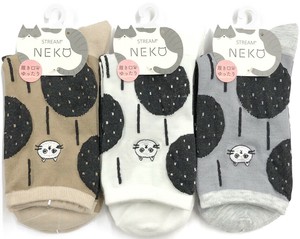 【春夏新作】婦人白ねこ刺繍ロークルーソックス