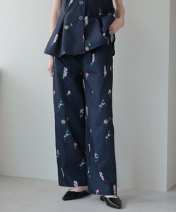 花柄プリントパンツ