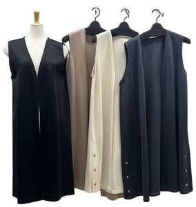 サイドボタンロングジレ　　ロングジレ　ジレ　ベスト　ロングベスト　ボタン